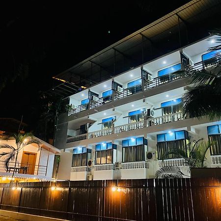 Hotel Pleasure Inn Near Turtle Beach Morjim Manage By Ld Group Of Hospitality Екстериор снимка