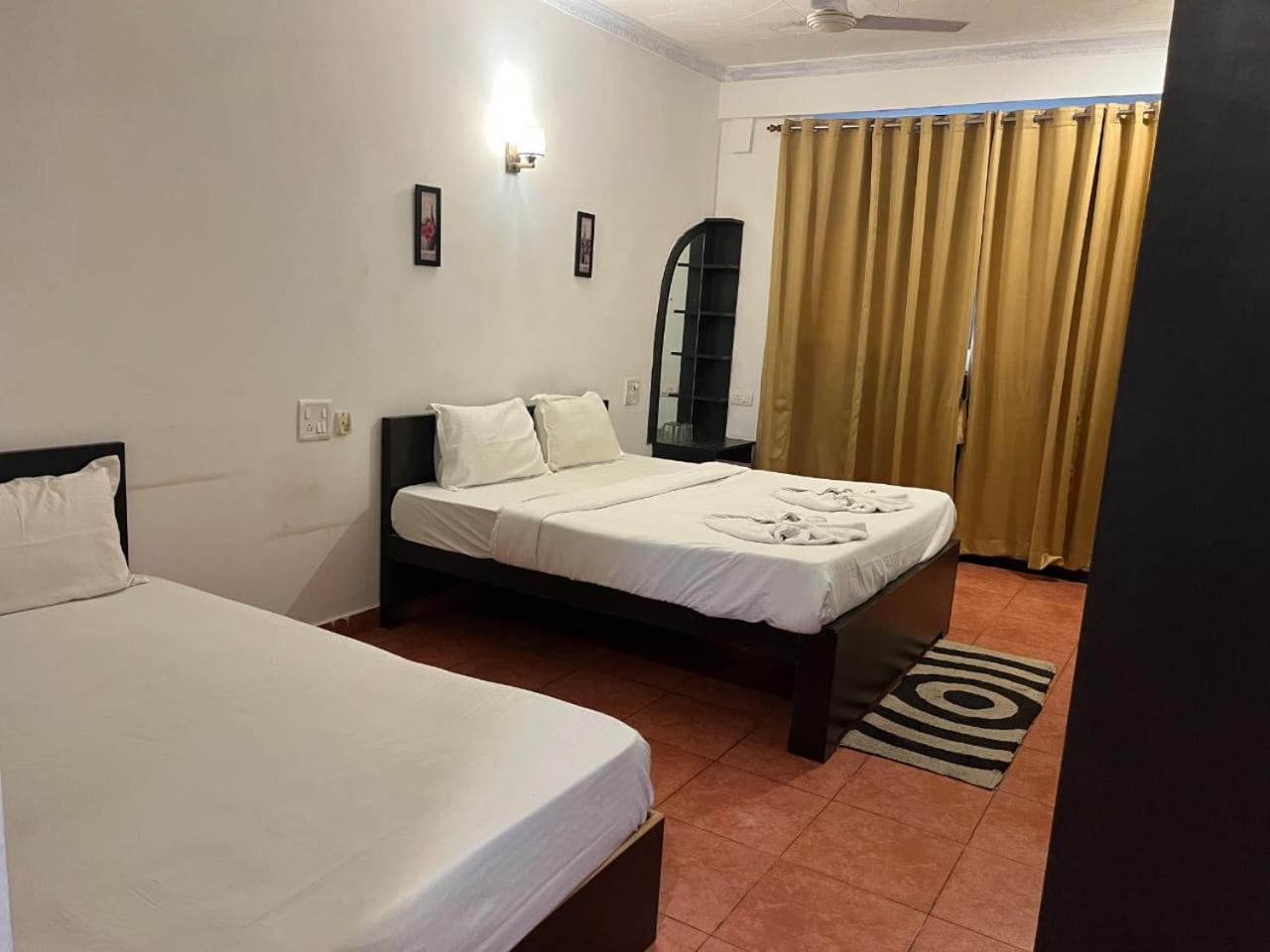 Hotel Pleasure Inn Near Turtle Beach Morjim Manage By Ld Group Of Hospitality Екстериор снимка